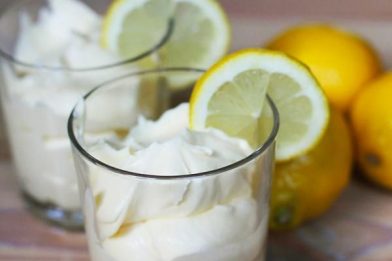 Sobremesa rápida e simples de limão