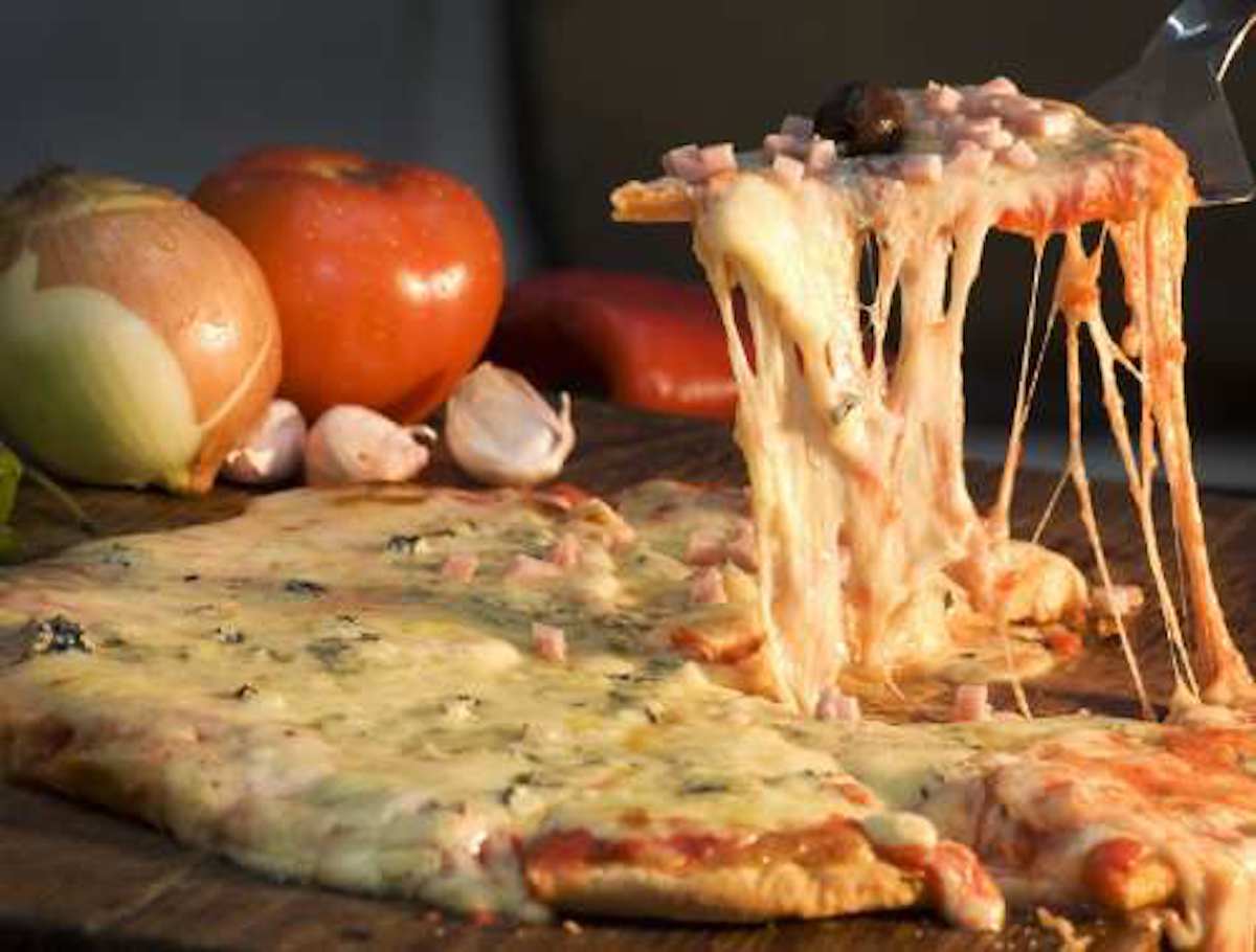 Versão argentina da pizza deliciosa e simples Receitas Nota Dez